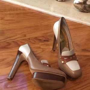Michael Kors size 10M